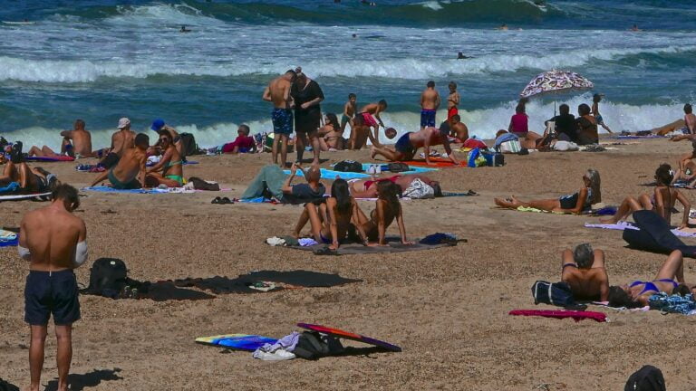 Grande Plage de Biarritz en fin d'été